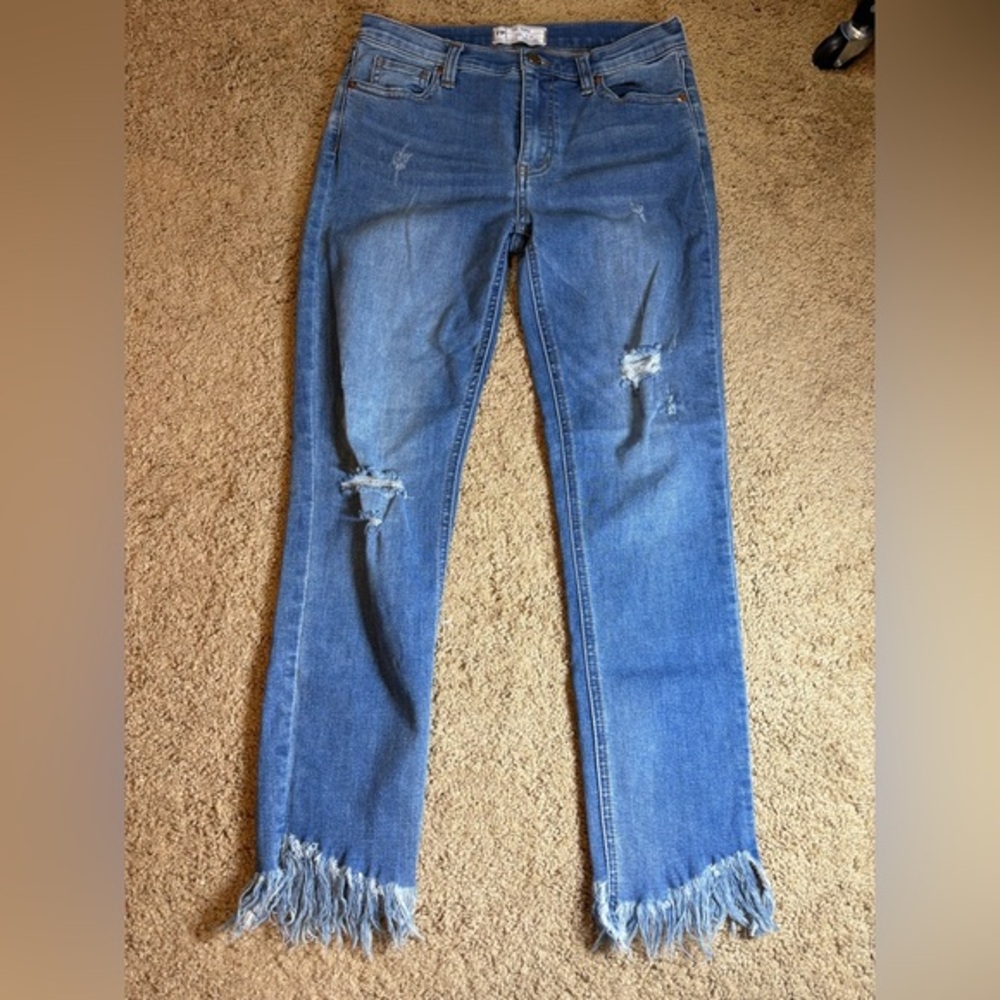 Free People Jeans Women 27 Frayed Hems Distressed Medium Blue Denim Grunge Boho